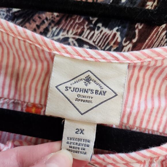 St. John Bay Stripes Embroidered Floral 3/4 Sleeve Blouse Red Pink Size 2X - Picture 8 of 8